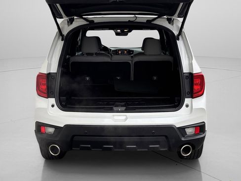 Certified 2025 Honda Passport EX-L image 7