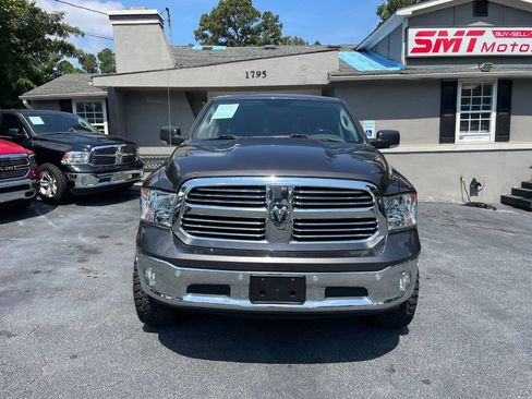 Used 2018 RAM 1500 Lone Star AWD/4WD image 3