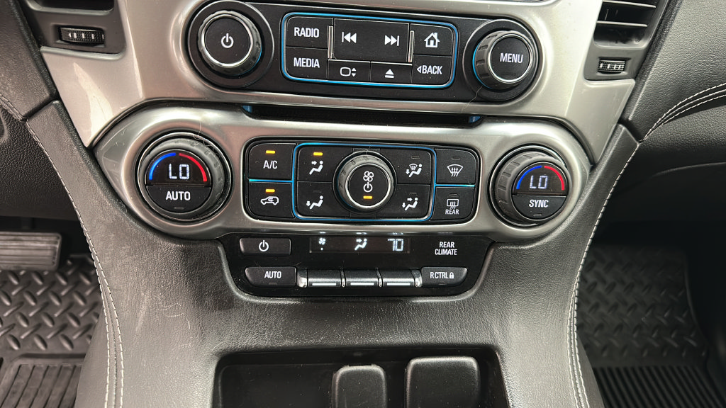Used 2016 Chevrolet Suburban LS AWD/4WD image 17