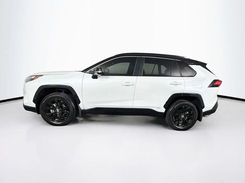 Used 2024 Toyota RAV4 XSE AWD/4WD image 6