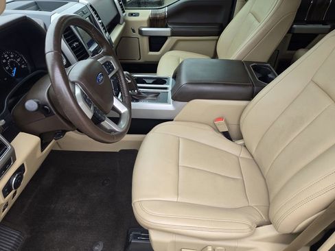 Used 2020 Ford F150 Lariat AWD/4WD image 11