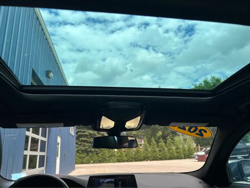 Used 2020 BMW 530i xDrive w/ Convenience Package image 21