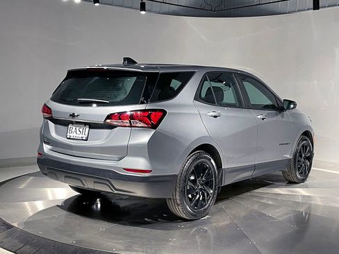 Used 2024 Chevrolet Equinox LS w/ Sport Edition FWD image 11