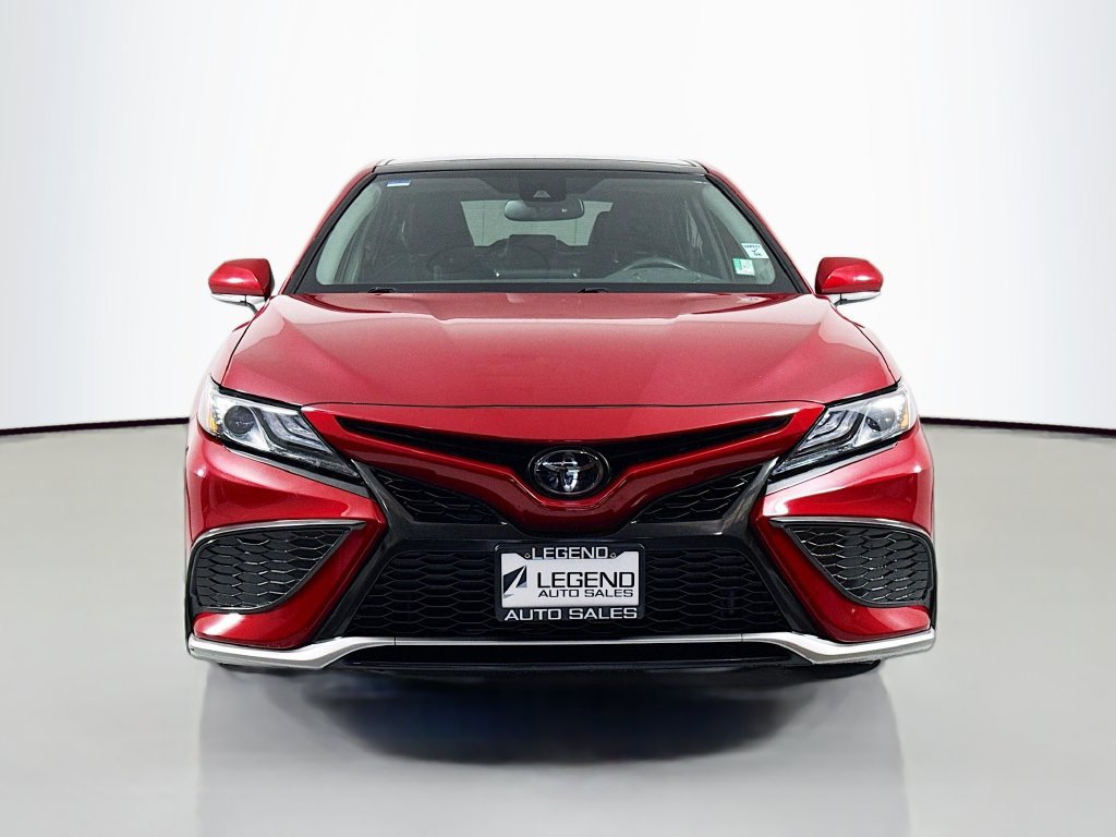 Used 2022 Toyota Camry XSE AWD/4WD image 3