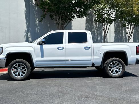 Used 2018 GMC Sierra 1500 SLT w/ SLT Premium Package image 7