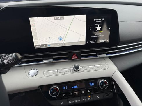 New 2026 Hyundai Elantra Limited image 16