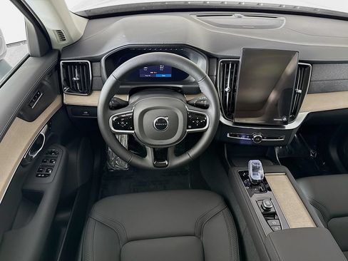 New 2026 Volvo XC90 B6 Plus w/ Protection Package AWD/4WD image 23