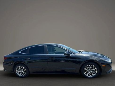 Used 2021 Hyundai Sonata SEL FWD image 4