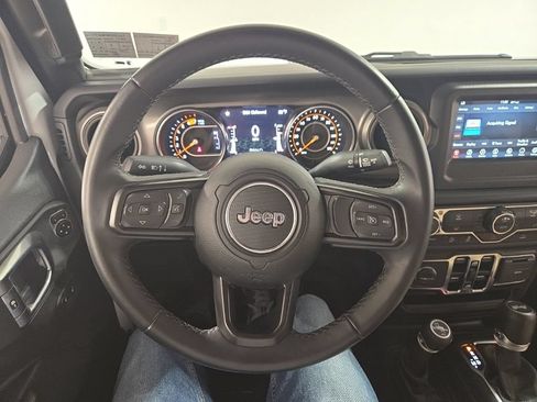 Used 2021 Jeep Wrangler Unlimited Sport AWD/4WD image 10