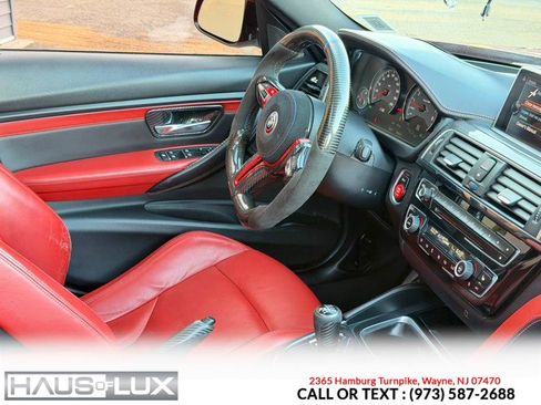 Used 2017 BMW M3 RWD image 9