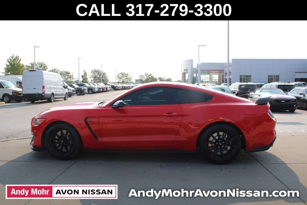 Used 2016 Ford Mustang Shelby GT350 w/ Technology Package RWD image 4