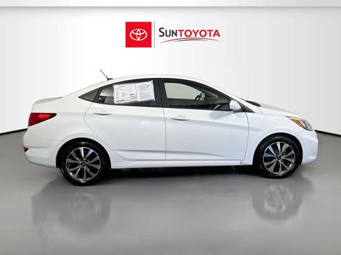 Used 2017 Hyundai Accent Value Edition image 2