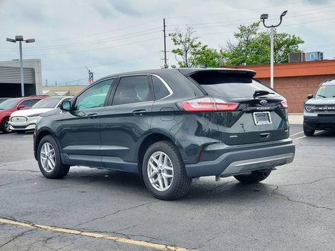 Certified 2023 Ford Edge SEL w/ Convenience Package AWD/4WD image 4