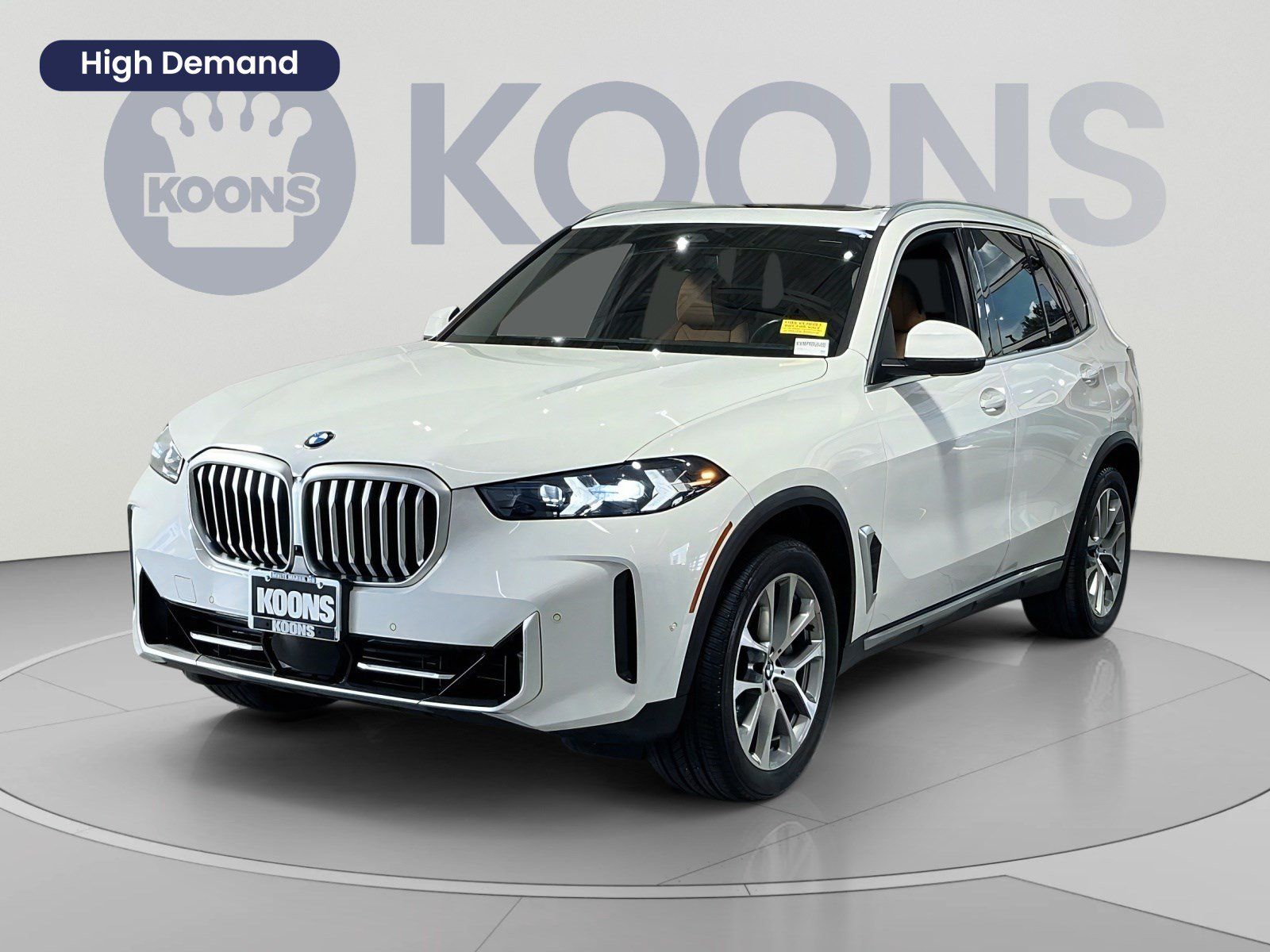 Used 2024 BMW X5 xDrive40i AWD/4WD image 1