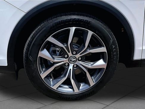 Used 2024 Acura MDX SH-AWD w/ Technology Package image 11