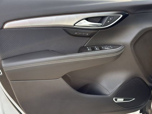 Used 2024 Buick Envision Sport Touring image 10