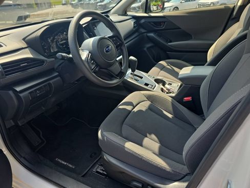 Used 2025 Subaru Crosstrek 2.5i Premium AWD/4WD image 5