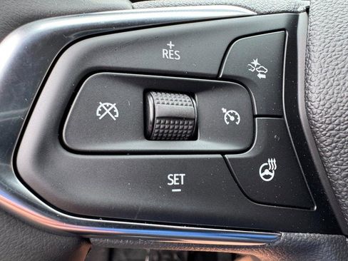 New 2026 Chevrolet Trax LT w/ LT Convenience Package FWD image 11
