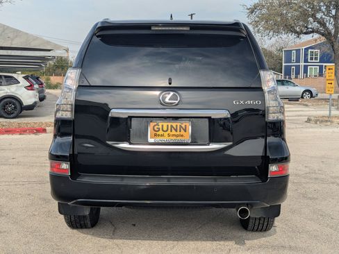 Used 2021 Lexus GX 460 Premium image 5