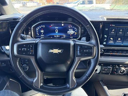 Used 2023 Chevrolet Silverado 1500 High Country w/ High Country Premium Package image 29
