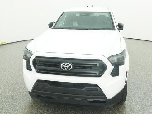 New 2026 Toyota Tacoma SR image 15