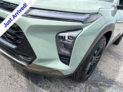 New 2026 Chevrolet Trax ACTIV FWD image 9