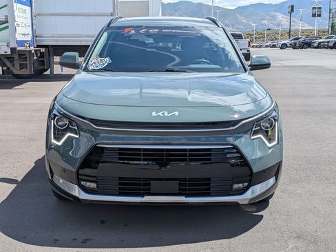 Certified 2026 Kia Niro FWD image 8