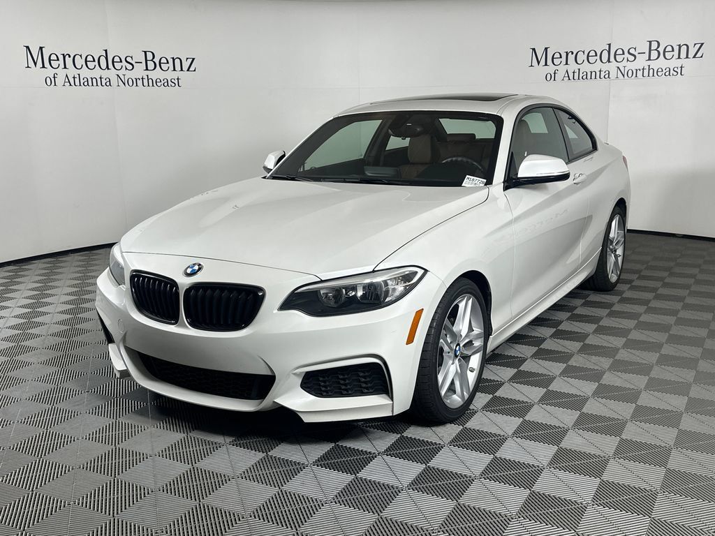 Used 2016 BMW 228i xDrive Coupe AWD/4WD image 3