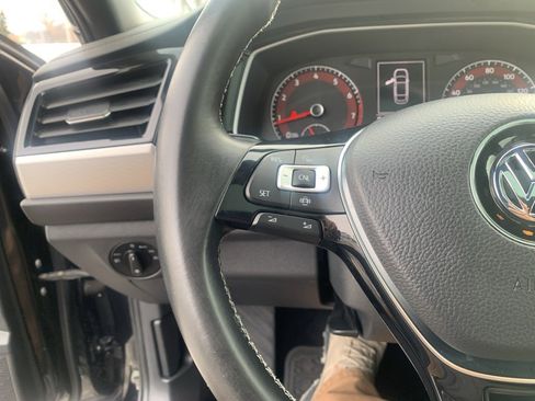 Used 2020 Volkswagen Jetta R-Line w/ R-Line Cold Weather Package image 20