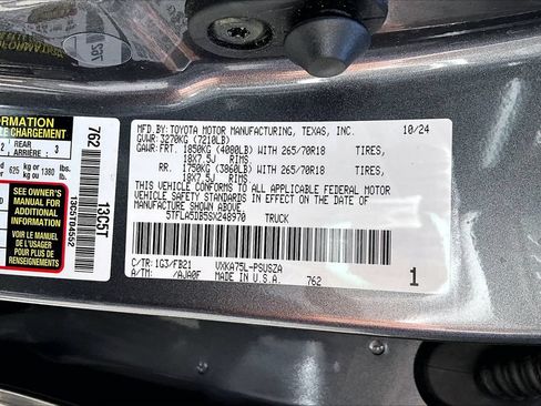 Used 2025 Toyota Tundra SR5 AWD/4WD image 16