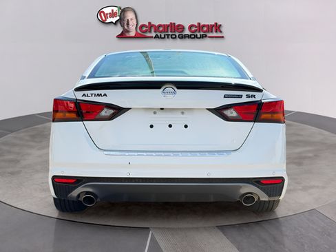 Certified 2022 Nissan Altima 2.5 SR w/ Midnight Edition Package FWD image 5