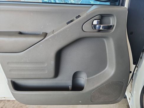 Used 2021 Nissan Frontier S image 11