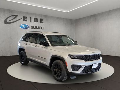 Used 2024 Jeep Grand Cherokee Altitude