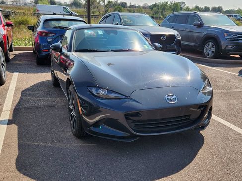 Used 2025 MAZDA MX-5 Miata RF Grand Touring RWD image 1