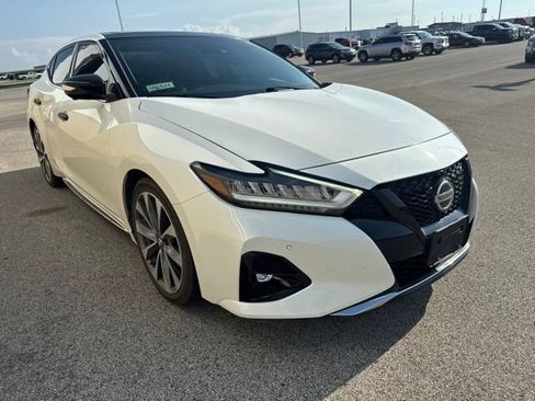 Used 2020 Nissan Maxima Platinum w/ Sport Mat Group FWD image 4