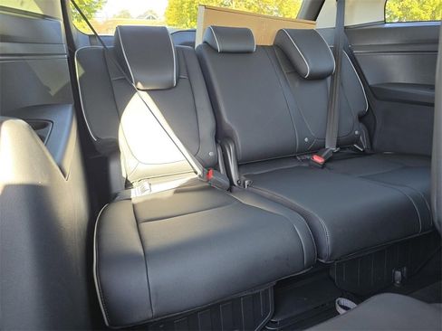 New 2026 Honda Odyssey Touring image 26