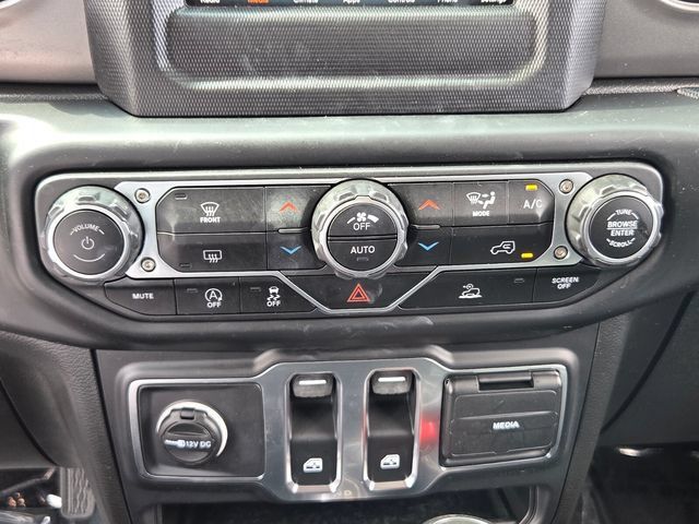 Used 2023 Jeep Wrangler Sport AWD/4WD image 16