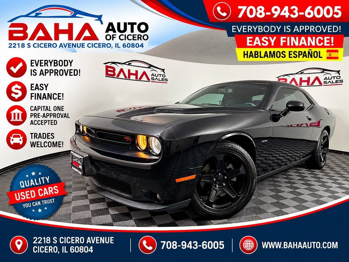 Used 2017 Dodge Challenger R/T RWD image 1