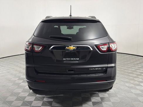 Used 2015 Chevrolet Traverse LS FWD image 6