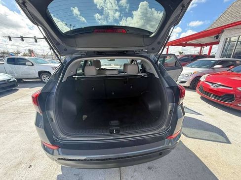 Used 2018 Hyundai Tucson SEL FWD image 3