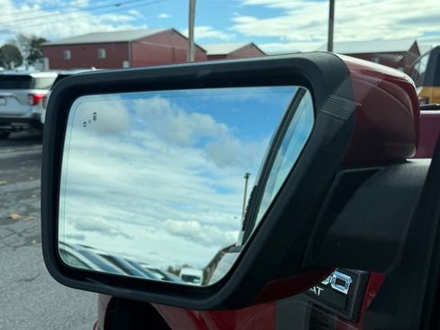 Used 2022 Ford F150 Lariat w/ Equipment Group 502A High image 14