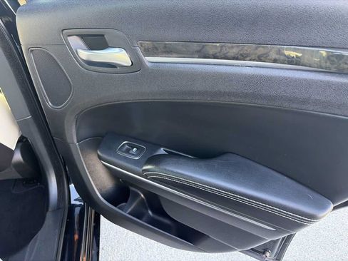 Used 2014 Chrysler 300 Uptown Edition w/ Quick Order Package 22M RWD image 25