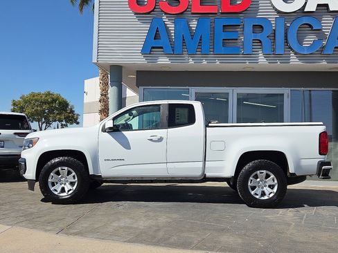 Used 2022 Chevrolet Colorado LT w/ Fleet Safety Package image 3