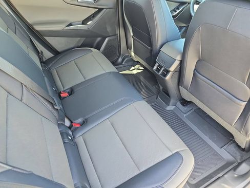 New 2026 Chevrolet Equinox LT w/ Convenience Package II FWD image 11