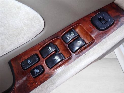 Used 2005 Hyundai Sonata GLS FWD image 10