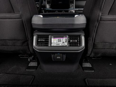 Used 2026 Ford F150 XLT w/ XLT Black Appearance Package AWD/4WD image 32