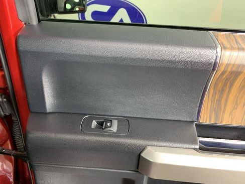 Used 2019 Ford F150 Lariat w/ Equipment Group 502A Luxury image 36