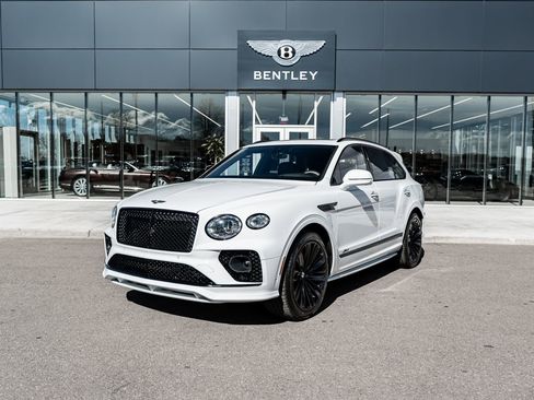 Used 2023 Bentley Bentayga Speed image 1