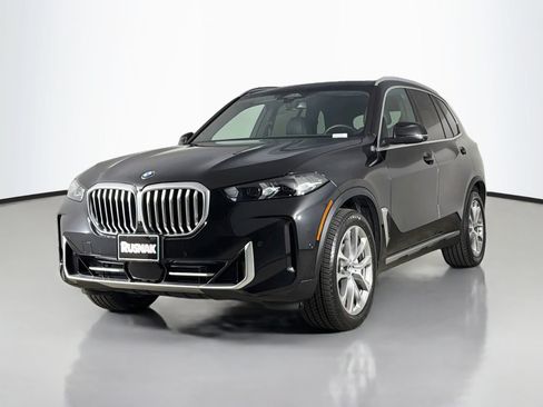 Certified 2024 BMW X5 sDrive40i w/ Parking Assistance Package RWD image 3