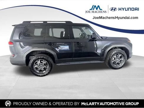 Used 2024 Lexus GX 550 AWD/4WD image 4